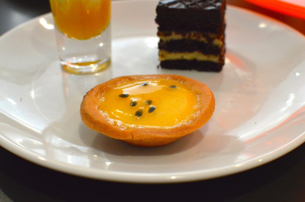 Lemon & passion fruit custard tart 