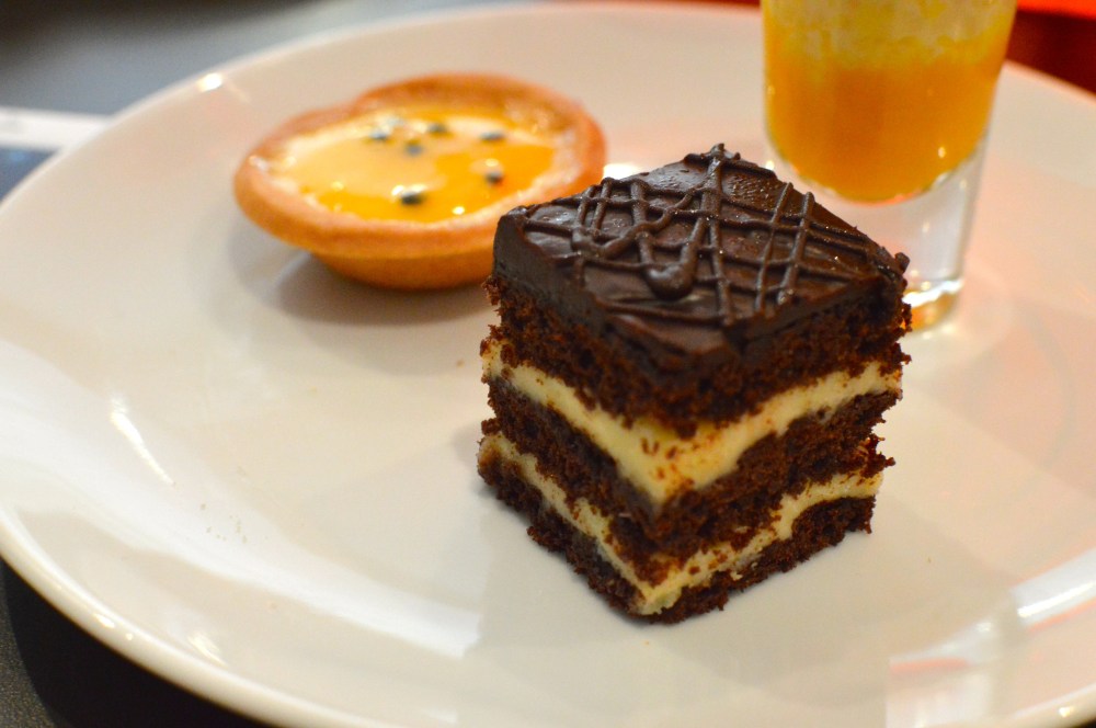 Chocolate & Earl Grey cake