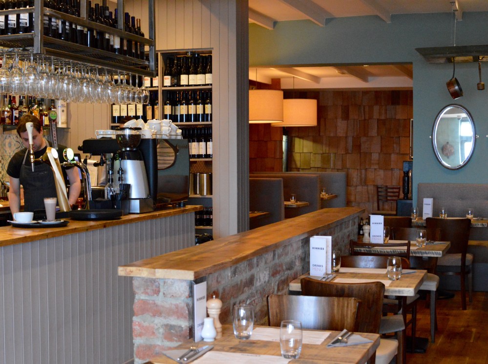 Hinnies Whitley Bay. Interior. 