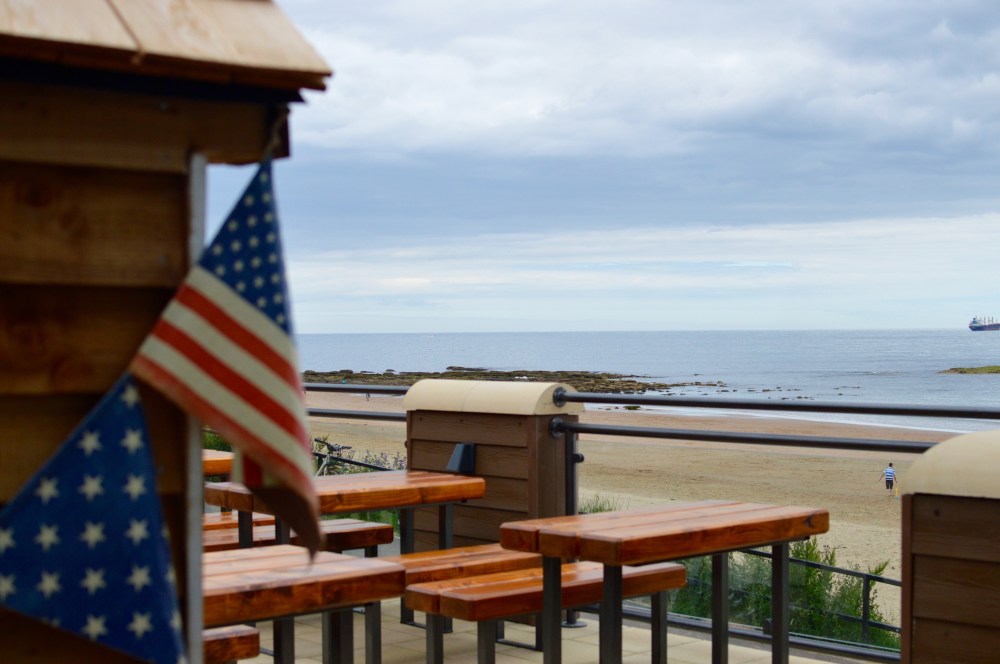 The View, Tynemouth Longsands